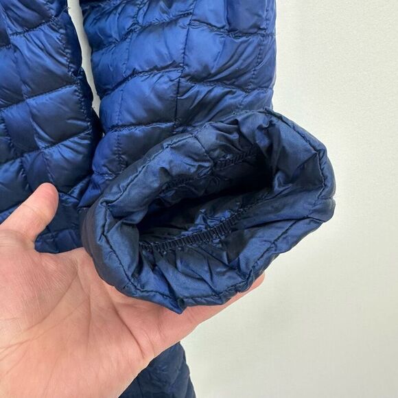 The North Face Women’s Blue Black ThermoBall Parka II Insulated Jacket - Picture 15 of 16
